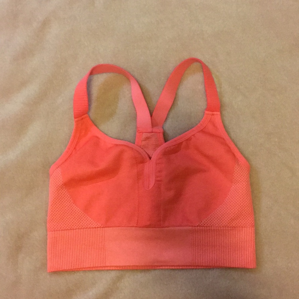Peach sports bra size small